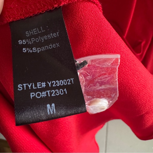 Tuckernuck Red Crepe Callahan Shirt Dress Size M NWT - Picture 8 of 8